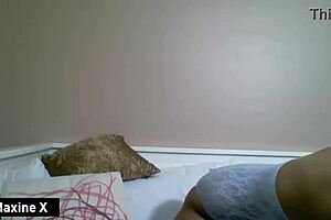 Sexy COUGAR Maxine X rides her HUGE dildo hard!