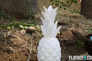 hey jillisa lynn show that perfect big ass naked outdoors?