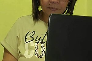 mi madrastra me folla porque jale la uni curvy fat whore creampie