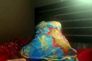 ebony mommy with big natural tits rides monster black cock