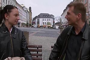 big tits milf chats up stranger for public deepthroat cumshot