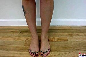 Kali Ryder Inked Brunette Sucks Cock Swallows Huge Cumshot