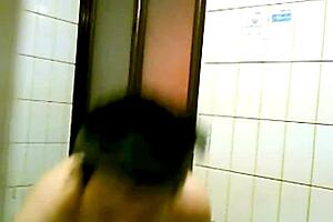 housewife spreads her pussy wide for your enjoyment