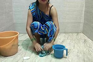 Stepmom Screams As Stepsons Cock Fills Her While She Cleans Clothes!