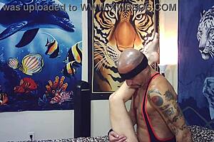 Maxxx Loadz pounds Italian milf pussy!