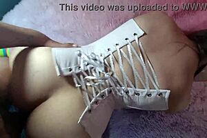 por el culo... anal profundo doble penetración a esposa puta latina alquilada al jefe maduro... uff por dinero 2!