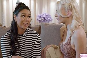 blonde babe licks asian stepmom pussy girlfriend lesbian cunilingus old young