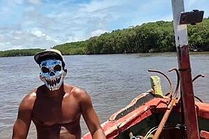 i let my cuck husband watch bbc creampie my juicy pussy on boat