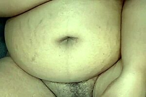 bbw black amateur milf masturbates wet pussy closeup