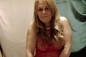 omg this slave milf in red body flashing stockings solo 🔥😈