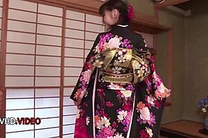 Yua Ariga's shaved pussy craves creampie? Toys climax in hot JAV scenes!