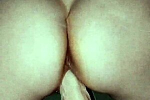 Horny housewife rides dildo in homemade cowgirl sex tape