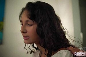 Man of house seduces petite blonde milf taboo creampie full sub español