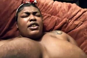 guy cums hard inside pregnant ebony bbw girlfriend