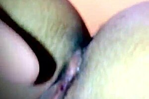 pastusa milf loves masturbating her juicy pussy in real homemade action