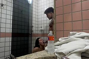 Brazilian BBW Virgin Spreads Big Pussy for Student's First Fuck