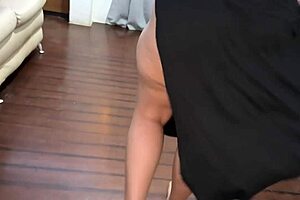 Puta milf shakes huge ass begs colombian cock to fill her pussy