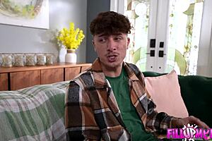 my talking penis scores 3some ride with stepmom cowgirl style 😉🍆