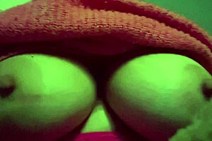 italian milf artemisia love bounces big natural tits