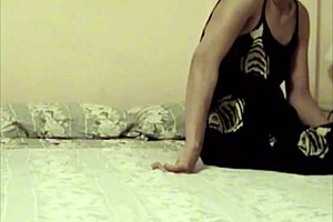 Full Wife Cuckold Video: Blowjobs, Huge Cock Fucks, Cumshots Galore!