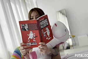 putalocura torbe gifts tattooed redhead silvia onfire book she fucks him grateful