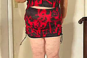 thick arab bbw in hijab and miniskirt twerks her juicy chunky legs in heels