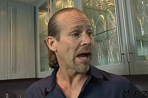 BLACK-HAIRED STEPDAUGHTER SWALLOWS MONSTER COCK FACIAL!