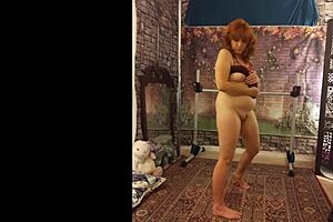 wanna see this hotwife steffi teasing her bare cunt just for you?