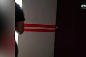 Latina Milf Quickie Street Fuck For Christmas Cash Creampie