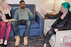 Bree Austin Rims Kora Bell While Counseling Her Cuck Hubby