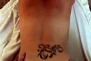 Young slut cheats on bf fucking older guy at trap house! 🔥🍆💦