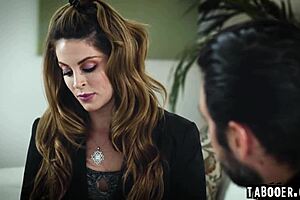 molly begs davis for help as juliet plots against stepmom