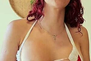 whoa, sexy latina mrs. claus joi gives you that big christmas cock ride 🎅🔥🍆