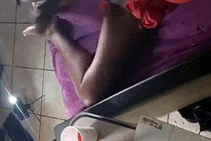 mature ebony thot gets fucked doggy in texas big ass bouncing