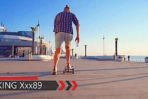 Ebony Big Ass Rocks Doggy Cowgirl Creampie!