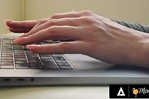 Mommys girl charlotte sins deep anal with redhead milf lauren phillips! 🔥🍑