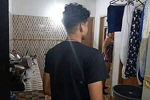 Colombian milf with huge ass skips delivery for deep blowjob and hard doggystyle pounding