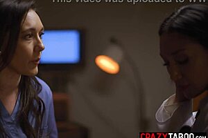 Sinn Sage panics as Vicki Chase's big ass nurse licks her! 🍑👅🏥