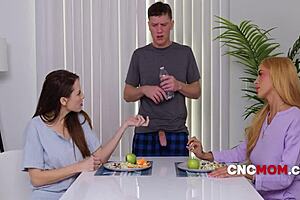 Storm hits so freeuse stepmom and sis get fucked!