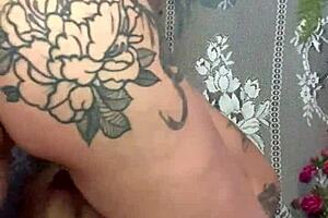 pretty big booty blonde milf fingers wet pussy before huge dick cowgirl ride