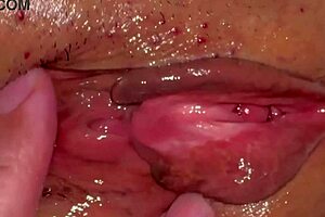 my shaved asian pussy craves your cock cum now 💦🍆