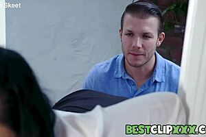 wanna see august taylor kagney linn karter skyla novea daisy stone gym sluts ride?