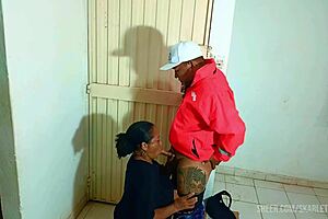 Horny Mature Latina Flashes Saggy Big Tits Ass Gives Delivery Boy Sloppy Blowjob