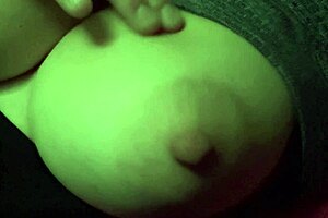 Watch Italian MILF Artemisia's Juicy Boobs Bounce Wildly!