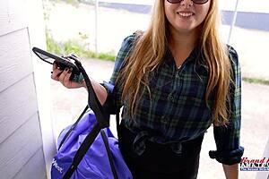 Curvy Busty Blonde Gwen Deepthroats Then Takes Intense Pounding