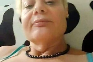 Watch This Mature Milf Play Her Dripping Wet Pussy!