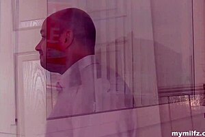 Couple tours holefill real estate 😏🍆👅