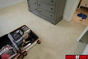 spying on hot milf neighbor then fucking her big tits 😍🔥