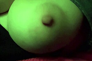 Watch Italian MILF Artemisia's Juicy Boobs Bounce Wildly!