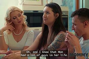 mommy4k compares sweet pussies to see which tastes best